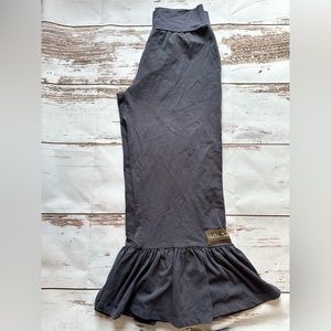 Charcoal Ruffles